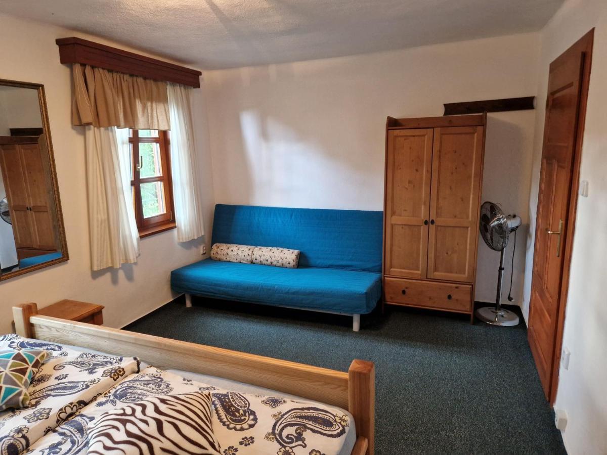 Knezice 25, Chalupa V Krkonosich Vrchlabí Exteriör bild